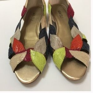 Vintage multicolor leaf Van Eli flats